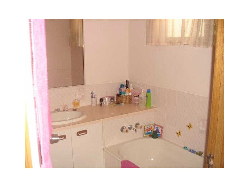 16 Parari Street, Warana QLD 4575