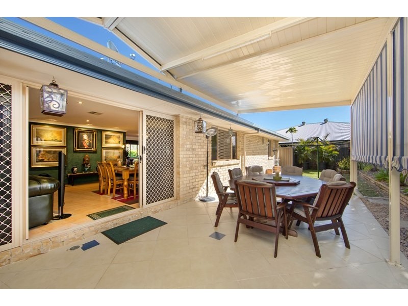 11 Ivadale Boulevard, Little Mountain QLD 4551