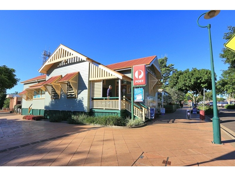 15 Taylor Street, Childers QLD 4660