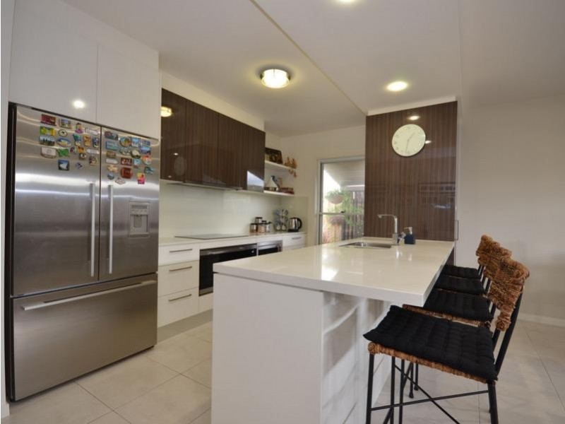 17 Foreshore Court, Dicky Beach QLD 4551