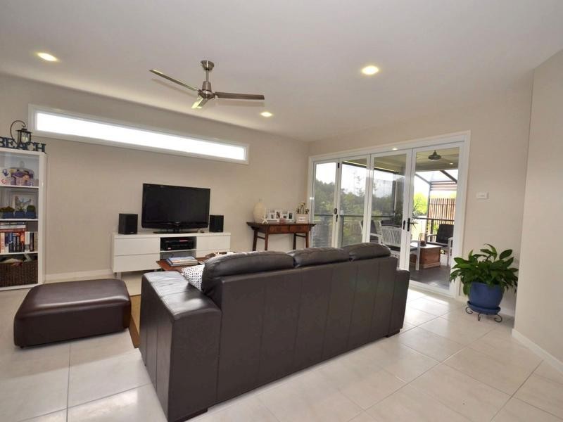 17 Foreshore Court, Dicky Beach QLD 4551
