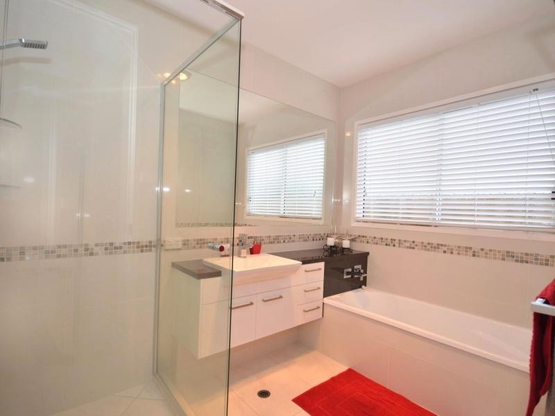 17 Foreshore Court, Dicky Beach QLD 4551