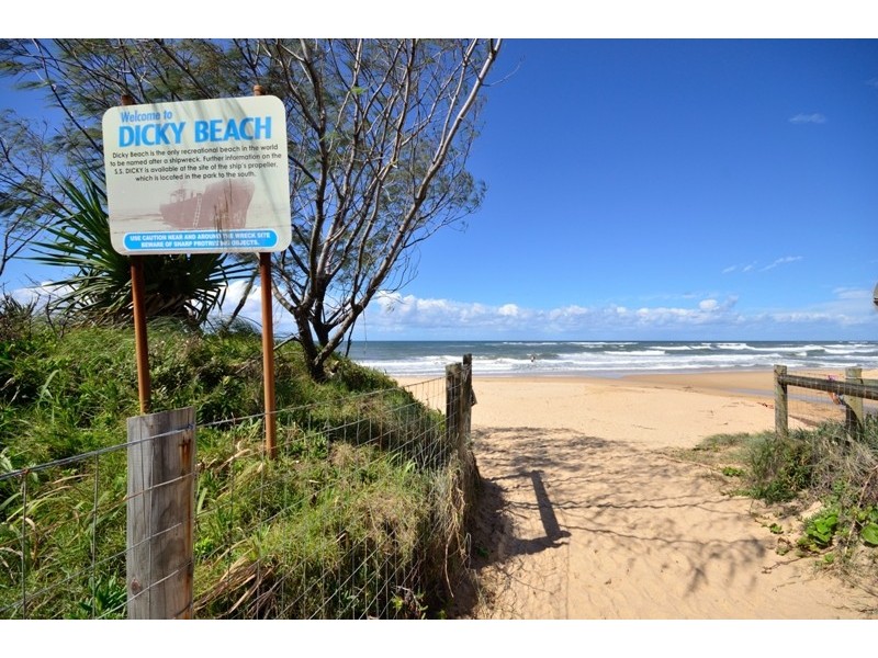 17 Foreshore Court, Dicky Beach QLD 4551
