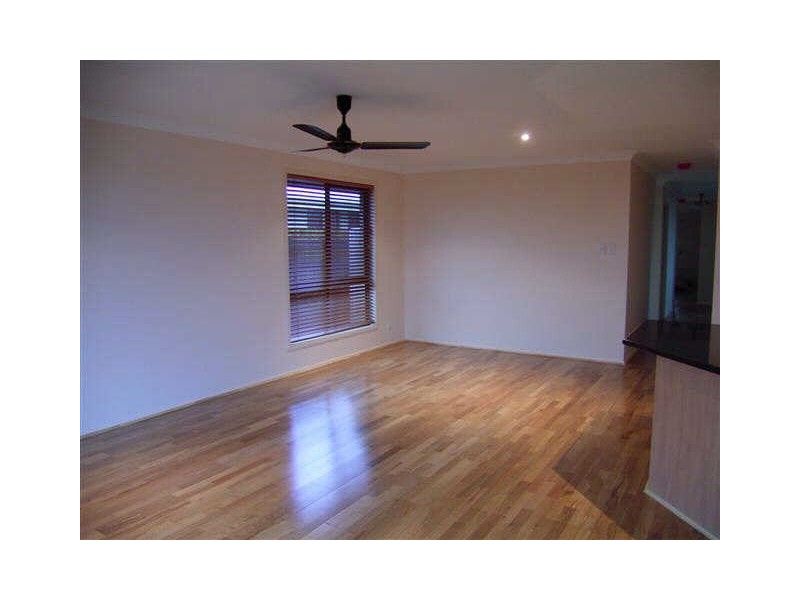 2 Margarita Court, Parrearra QLD 4575