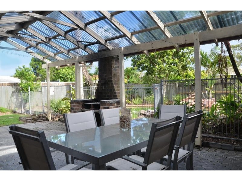 4 Freesia Close, Currimundi QLD 4551