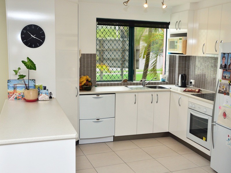 7/11-13 Orvieto Terrace, Kings Beach QLD 4551