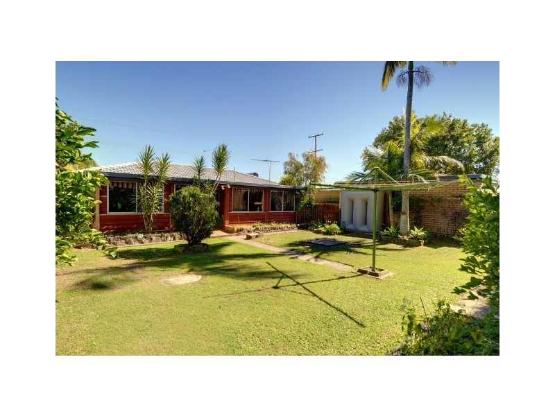 281 Nicklin Way, Warana QLD 4575