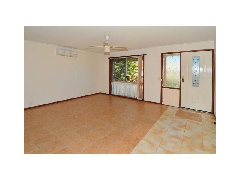 281 Nicklin Way, Warana QLD 4575