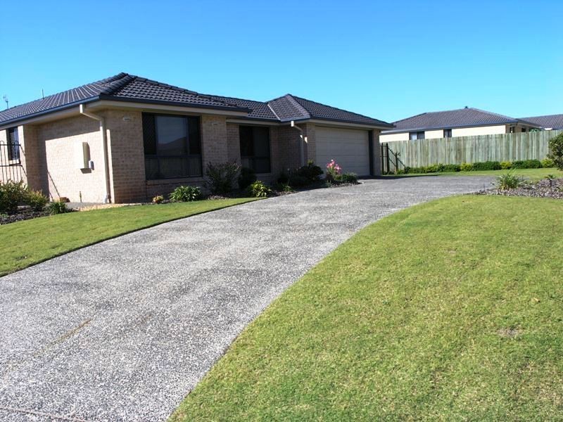 45 Discovery Drive, Little Mountain QLD 4551
