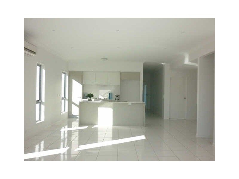 Little Mountain QLD 4551