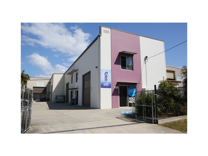 2/122 Grigor Street West, Moffat Beach QLD 4551