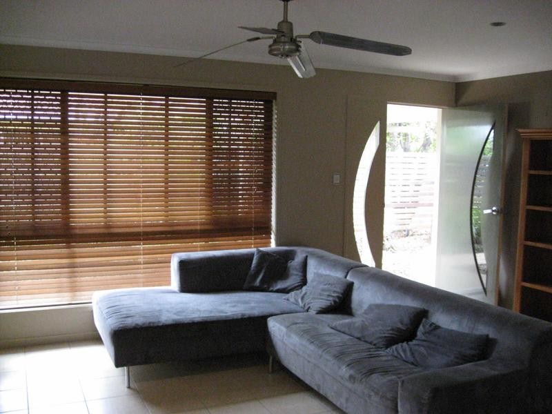 Warana QLD 4575