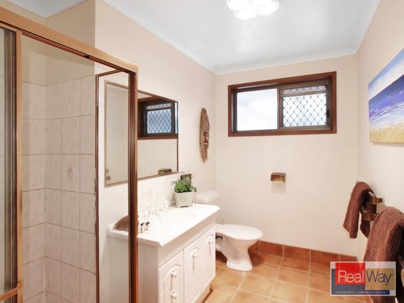 2 Raintree Boulevard, Little Mountain QLD 4551