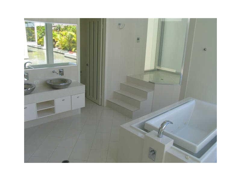 2 Hartley Place, Pelican Waters QLD 4551