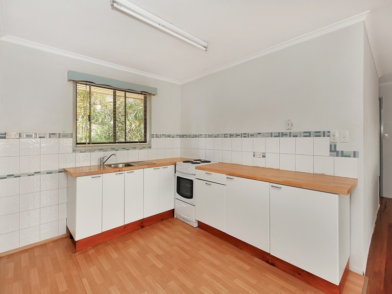 2/21 Park Road, Nambour QLD 4560