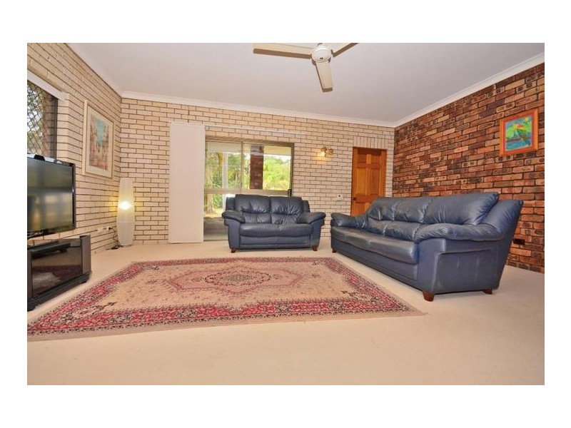 51 Casuarina Drive, Little Mountain QLD 4551