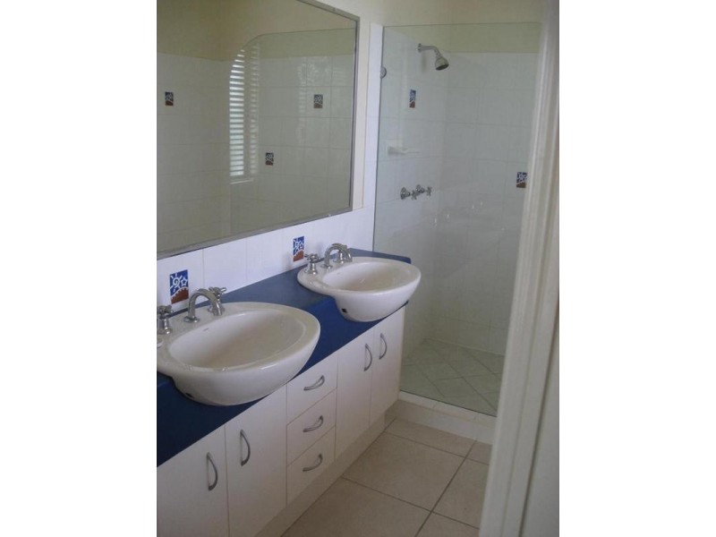 15 Margarita Court, Parrearra QLD 4575