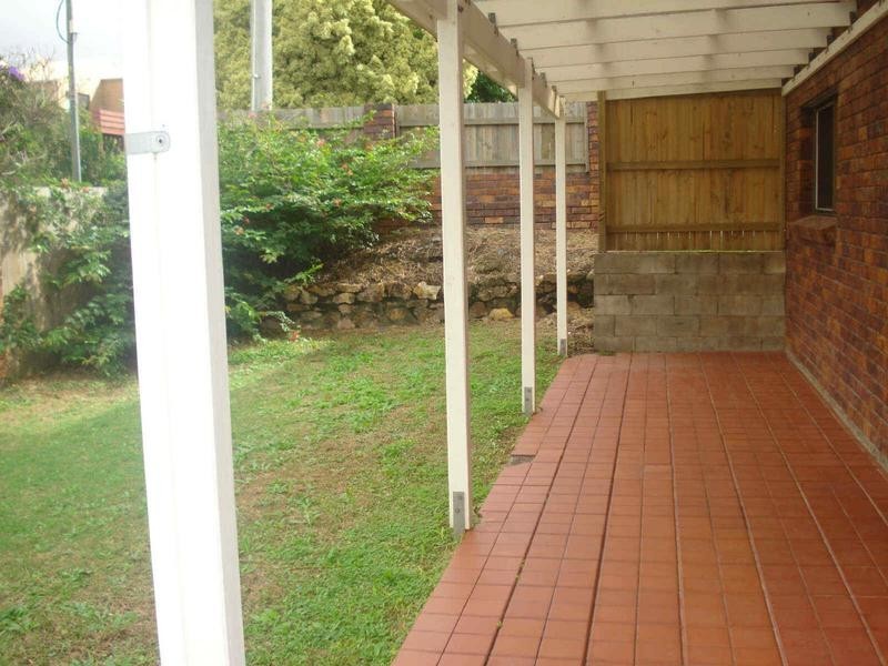Battery Hill QLD 4551