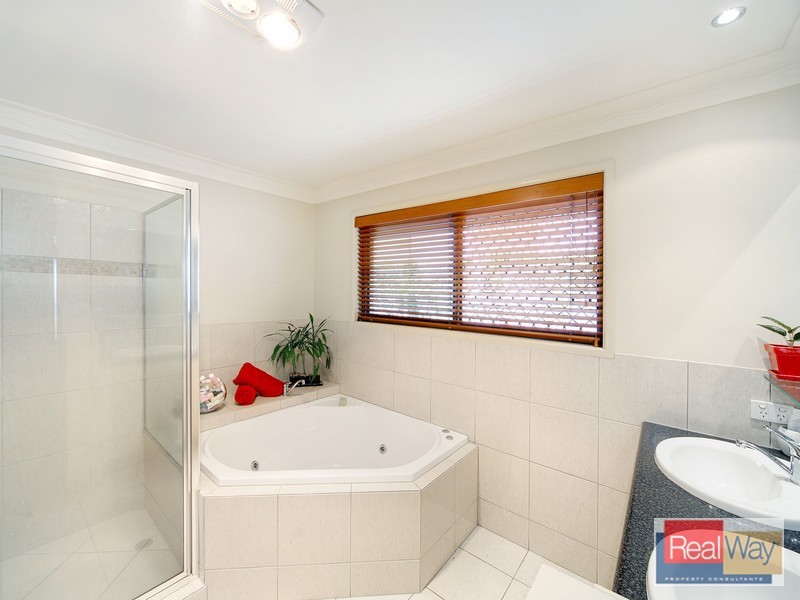 3 Ikara Street, Battery Hill QLD 4551