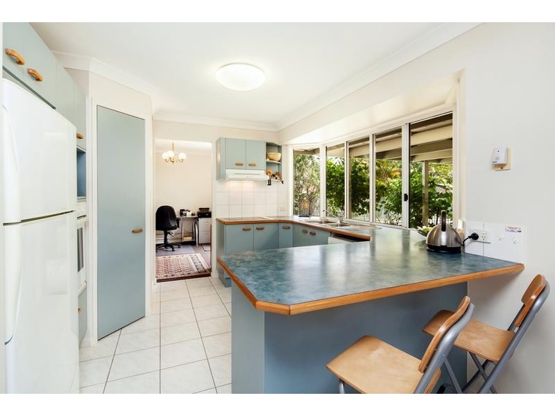 2 Colonial Court, Little Mountain QLD 4551