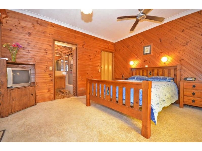 Little Mountain QLD 4551