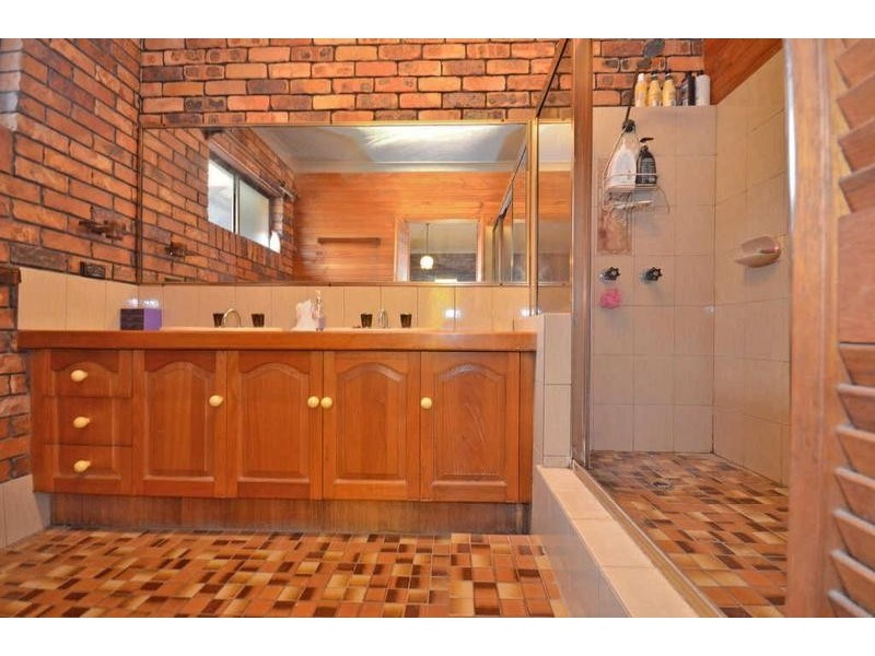 Little Mountain QLD 4551