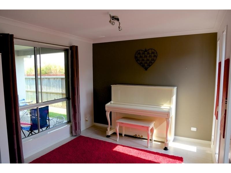2 Toolona Place, Caloundra West QLD 4551