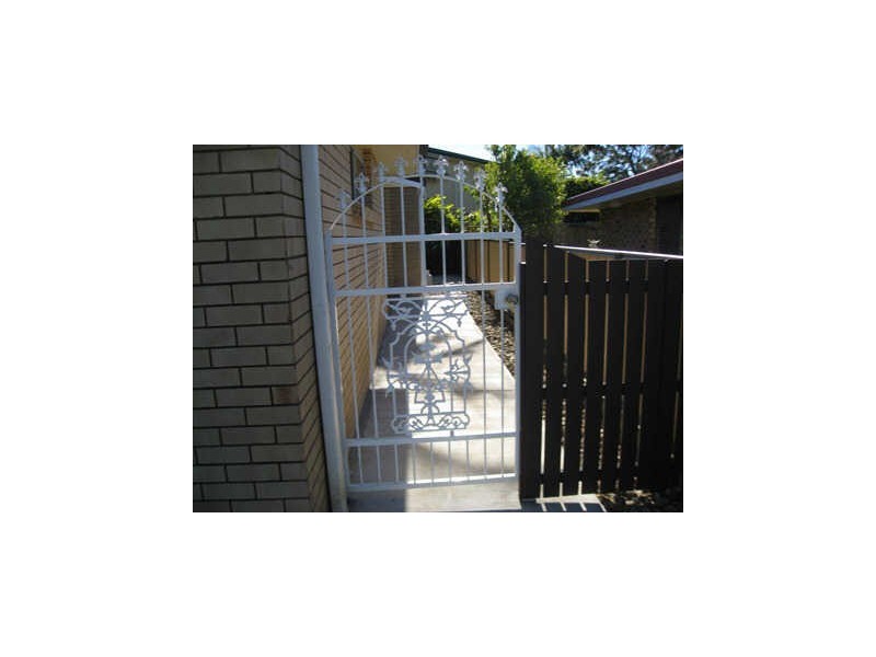 Battery Hill QLD 4551