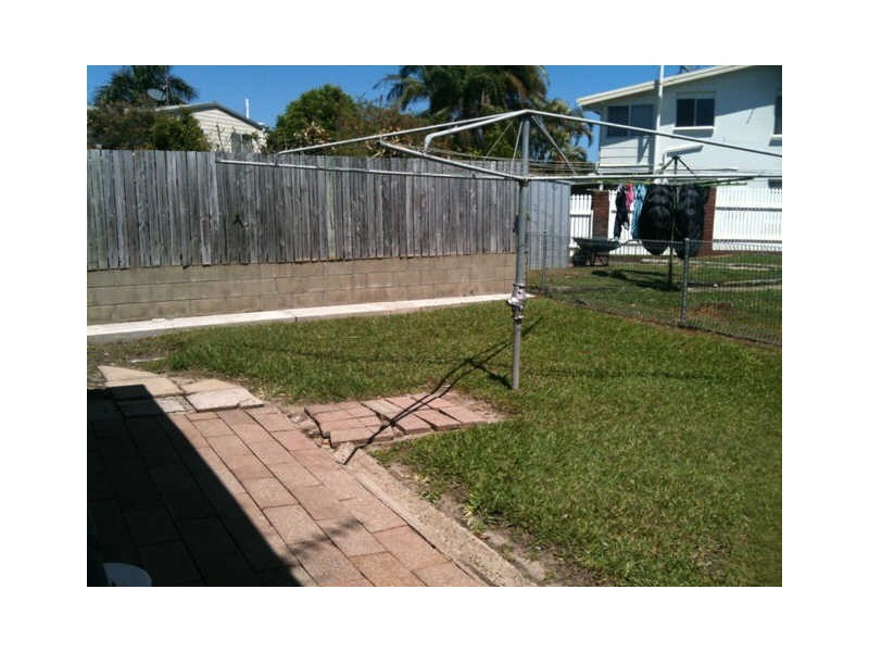 Battery Hill QLD 4551