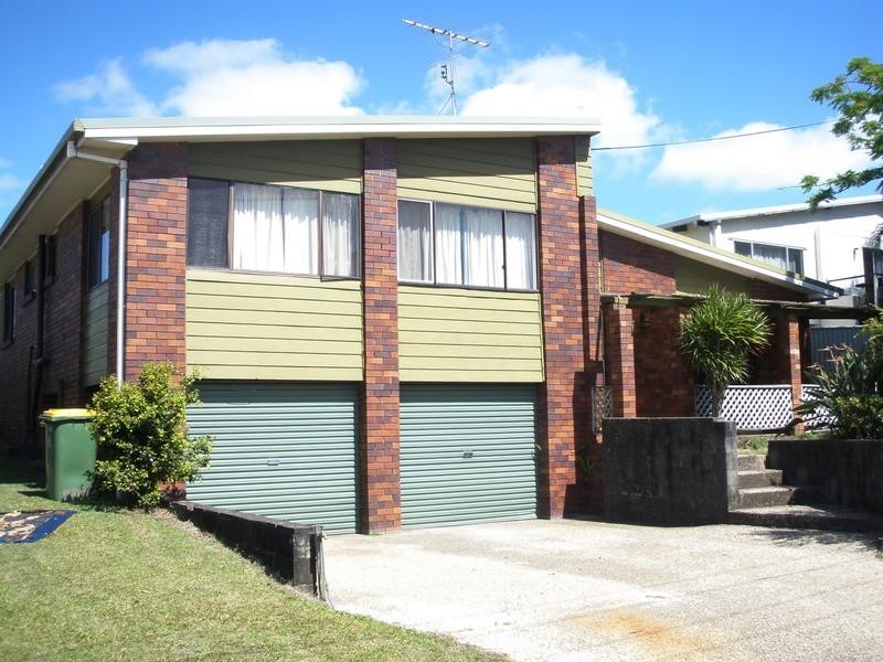 41 Elinya Street, Battery Hill QLD 4551