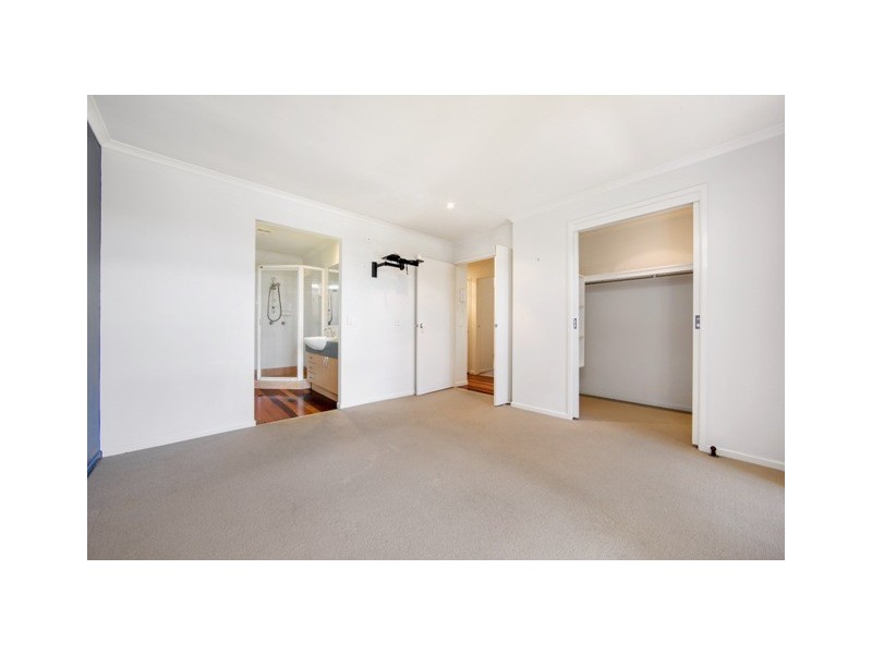 2E Arthur Street, Kings Beach QLD 4551