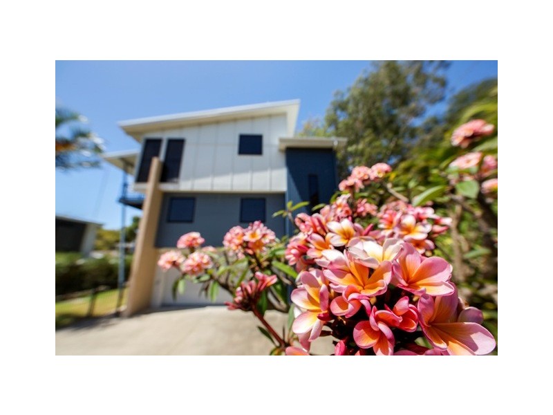 2E Arthur Street, Kings Beach QLD 4551