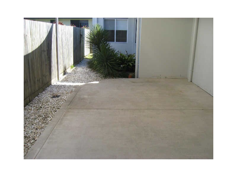 11 Scribbly Gum Drive, Meridan Plains QLD 4551