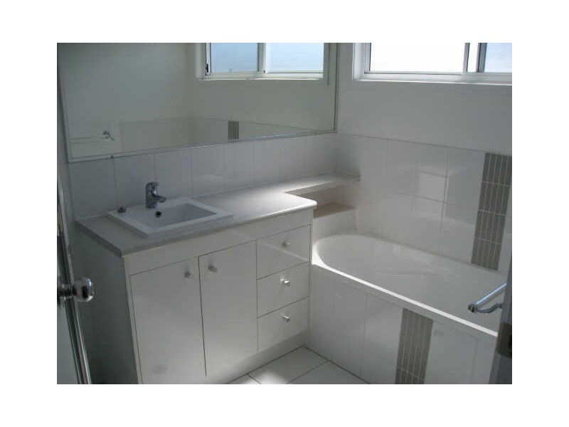 11 Scribbly Gum Drive, Meridan Plains QLD 4551