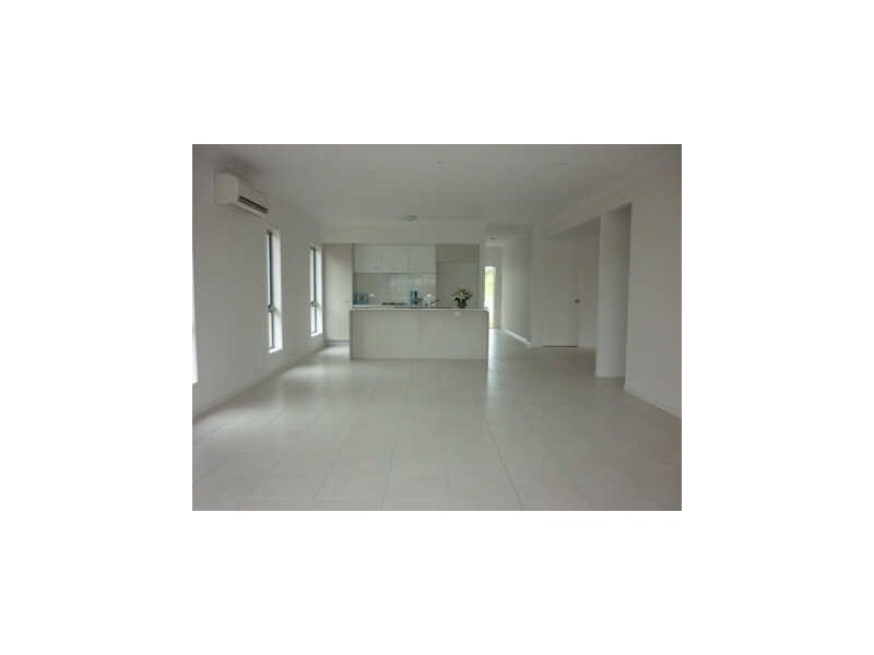 Little Mountain QLD 4551