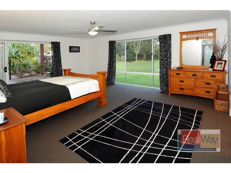 16 Ascot Way, Little Mountain QLD 4551