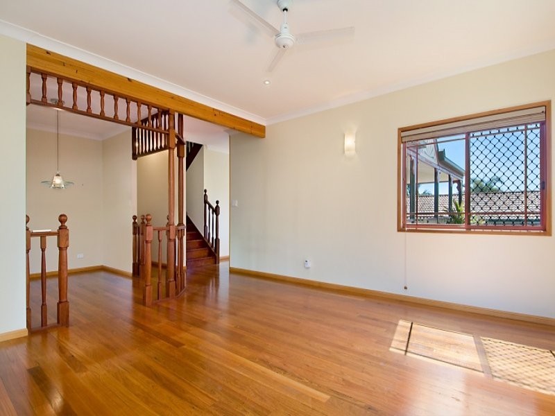 18 Parklands Boulevard, Little Mountain QLD 4551