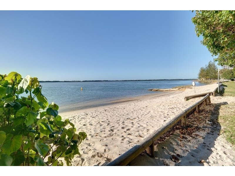 39 Wavell Avenue, Golden Beach QLD 4551
