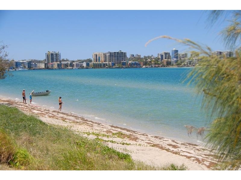 39 Wavell Avenue, Golden Beach QLD 4551