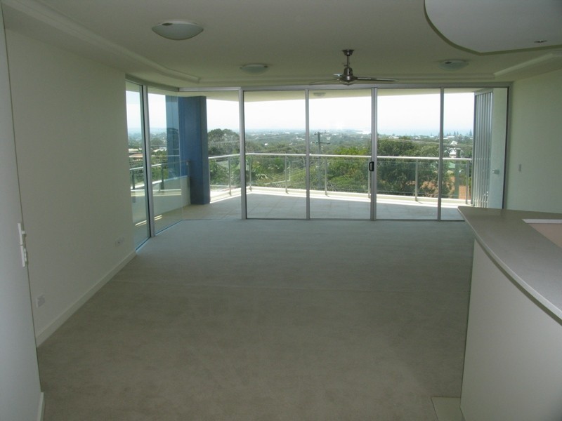 402/38-42 Queen Street, Kings Beach QLD 4551