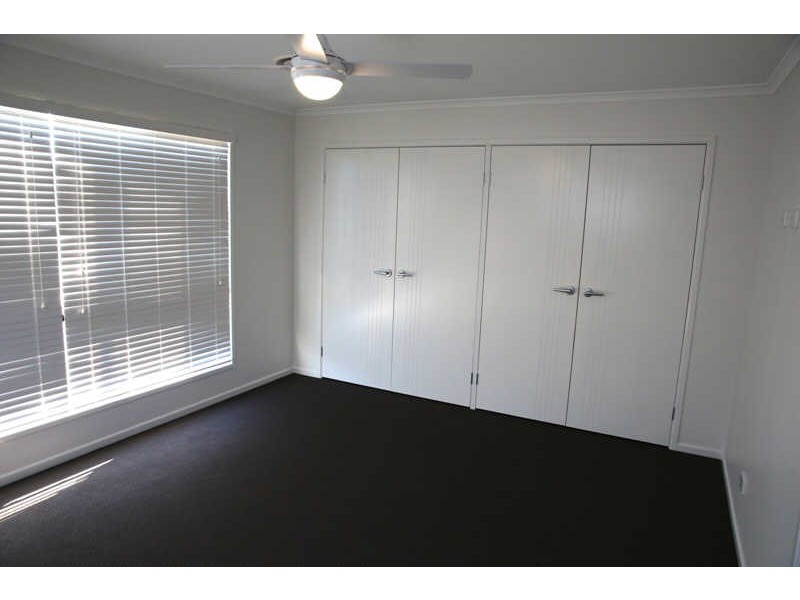 8 Buruwang Street, Birtinya QLD 4575