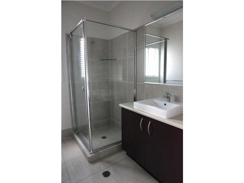 8 Buruwang Street, Birtinya QLD 4575