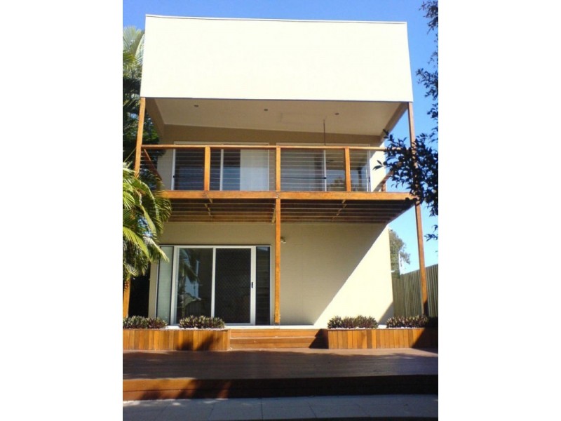 26 Roderick Street, Moffat Beach QLD 4551