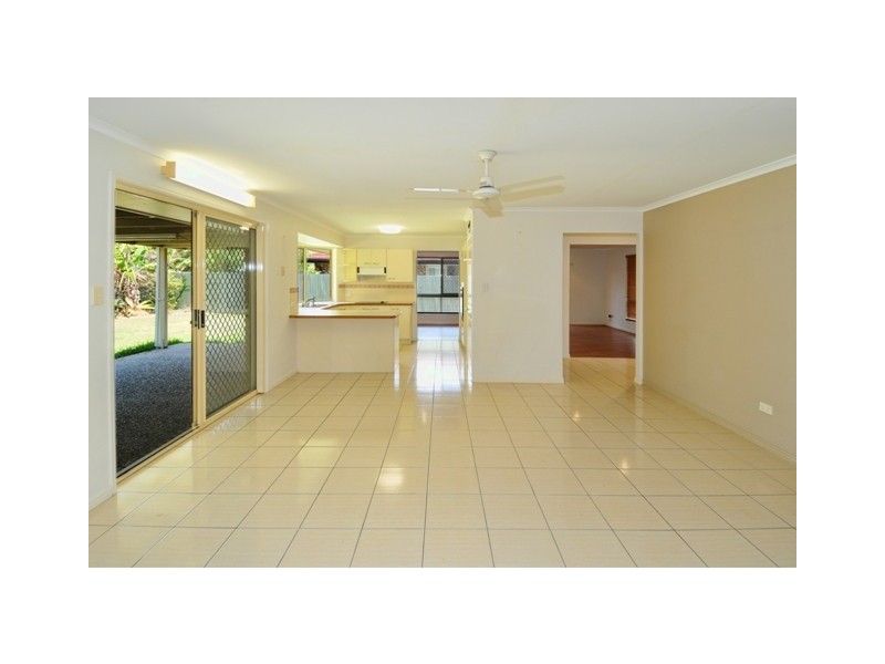 6 Bluebell Street, Currimundi QLD 4551