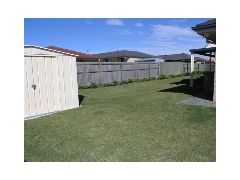 45 Discovery Drive, Little Mountain QLD 4551