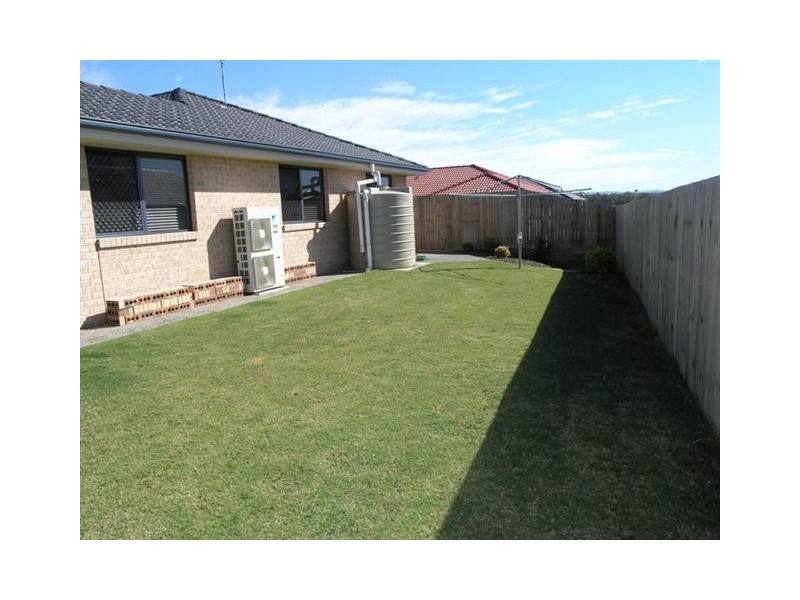 45 Discovery Drive, Little Mountain QLD 4551