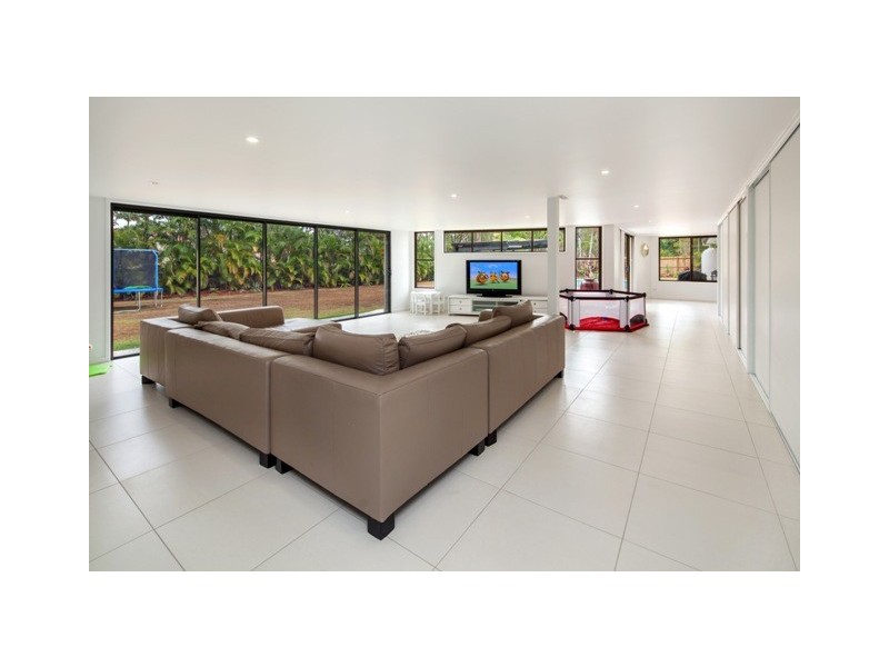 22 Raintree Boulevard, Little Mountain QLD 4551