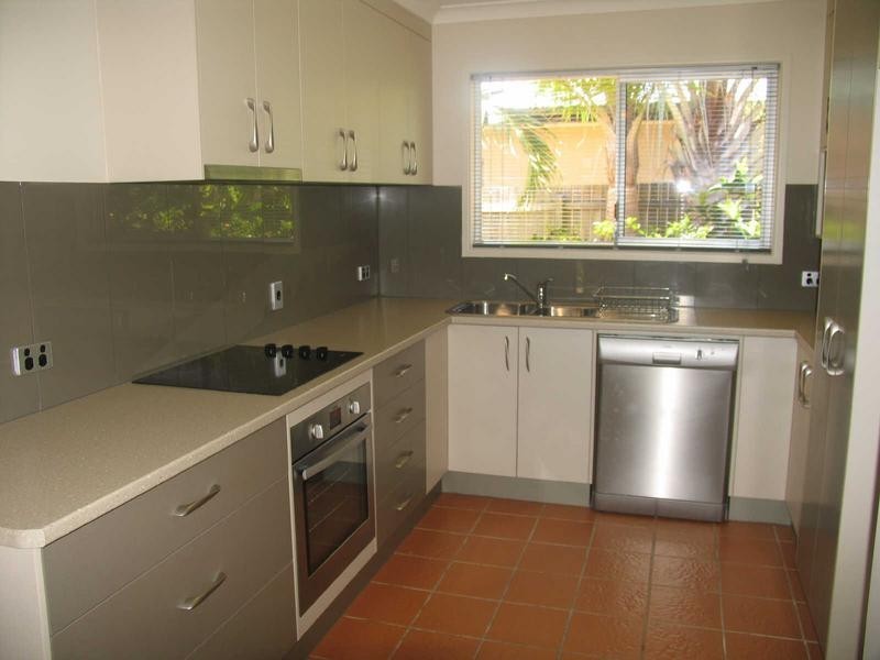 Dicky Beach QLD 4551