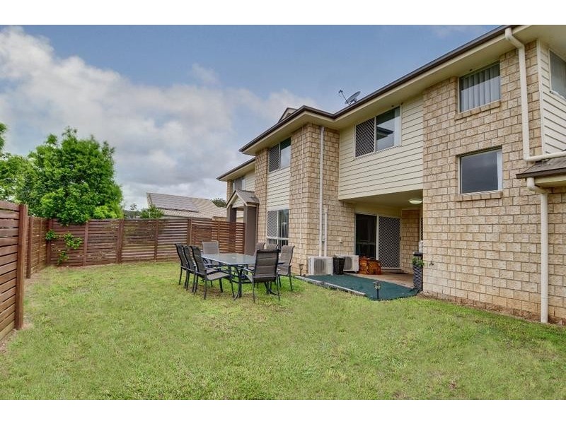 46 Liekefett Way, Little Mountain QLD 4551