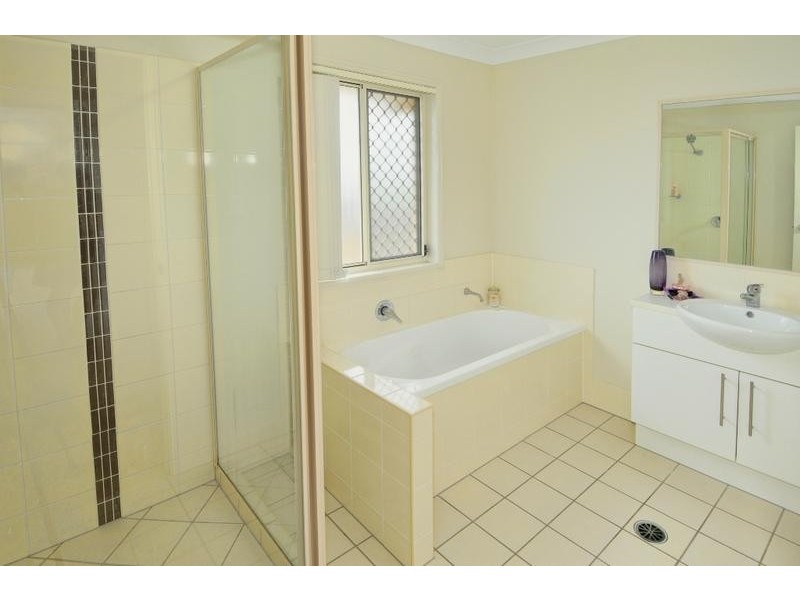 46 Liekefett Way, Little Mountain QLD 4551